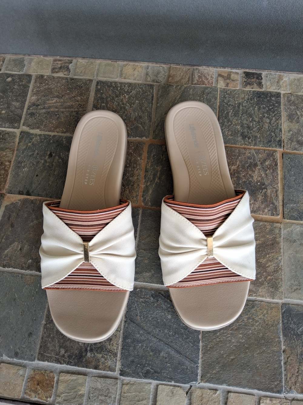 Bzees Cream and Brown Striped Bow Slide Sandals